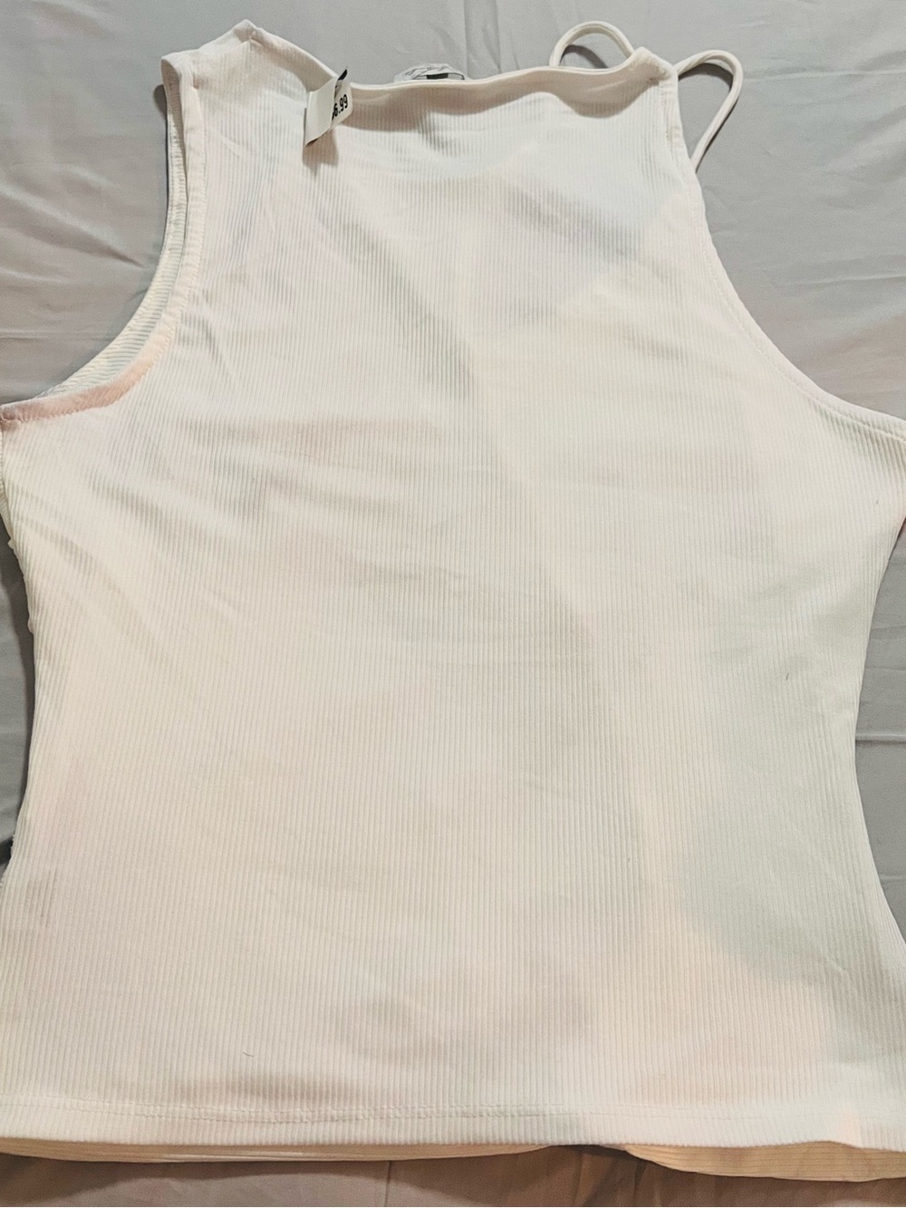 🤍 White Ruched Asymmetrical Tank Top 🤍 - Picture 2 of 4